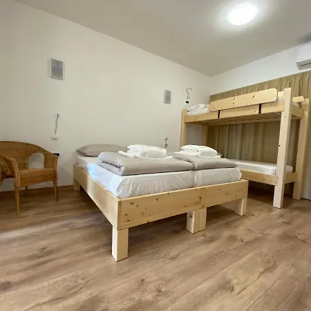 Bed & Breakfast Sky Garden & Wellness R. 4*