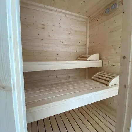 Sky Garden & Wellness R.