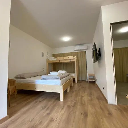 Sky Garden & Wellness R. 住宿加早餐酒店 贝卢诺